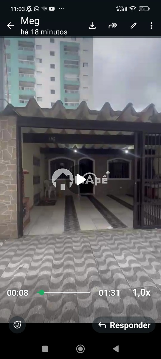 Casa 2 dormitórios com garagem bairro Mirim Praia grande