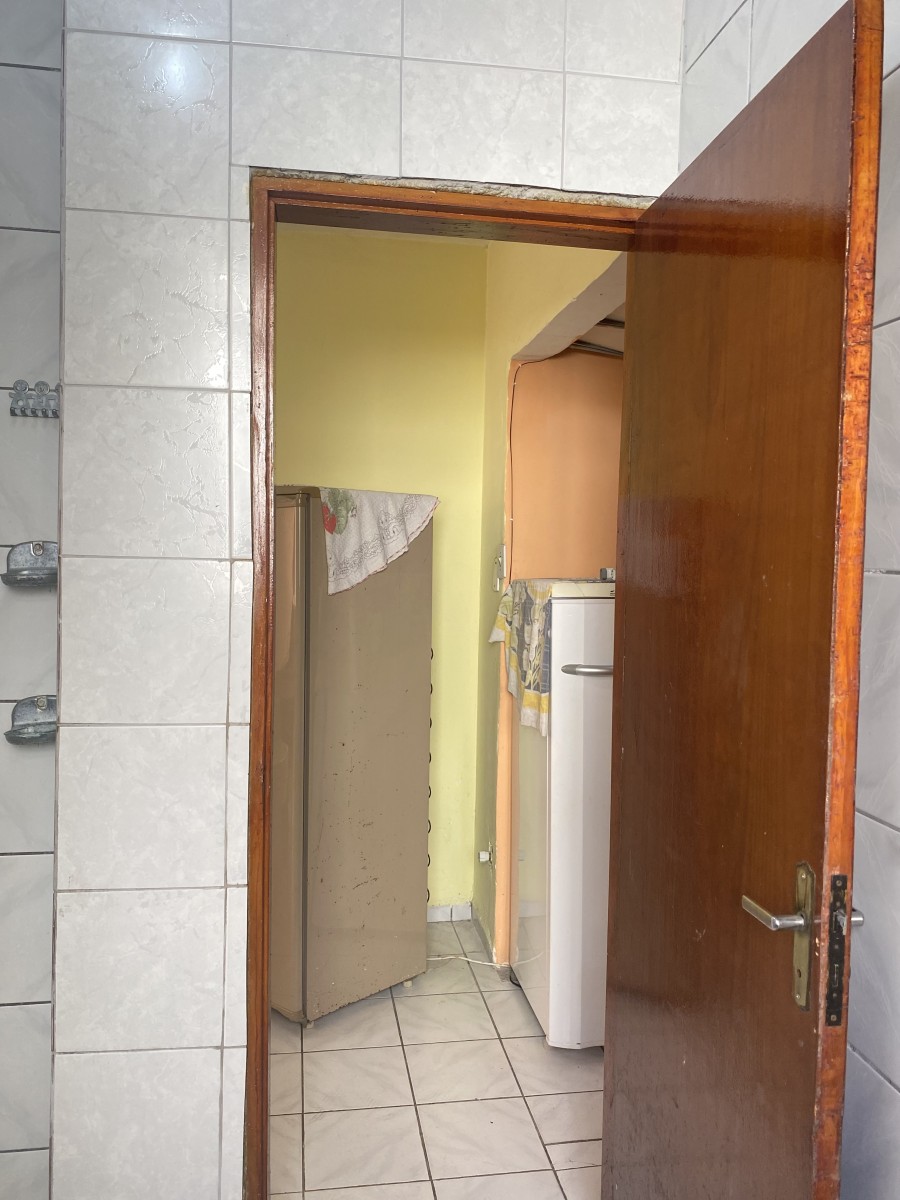 Apartamento Tipo Sala Living, Para Venda, Prédio de Frente Para o Mar, São Vicente, SP