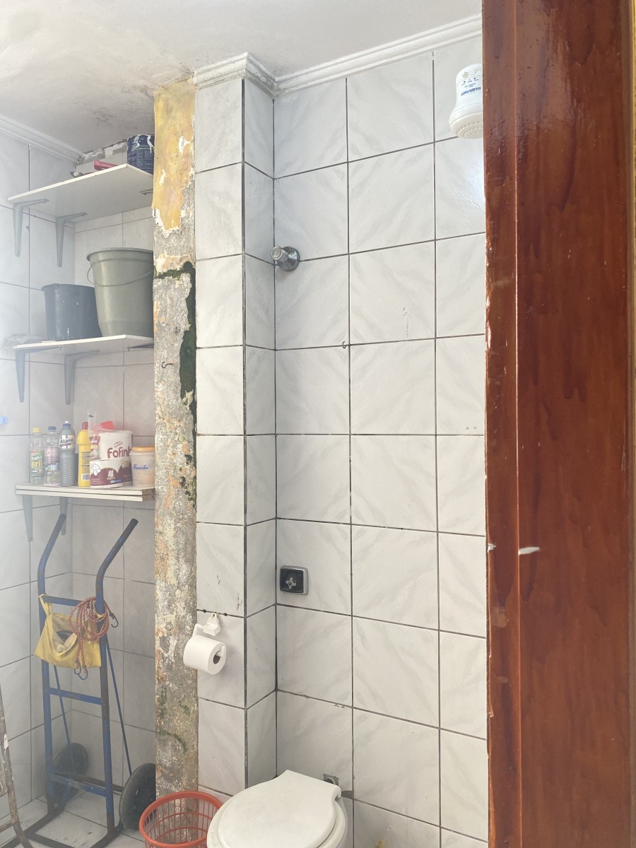 Apartamento Tipo Sala Living, Para Venda, Prédio de Frente Para o Mar, São Vicente, SP