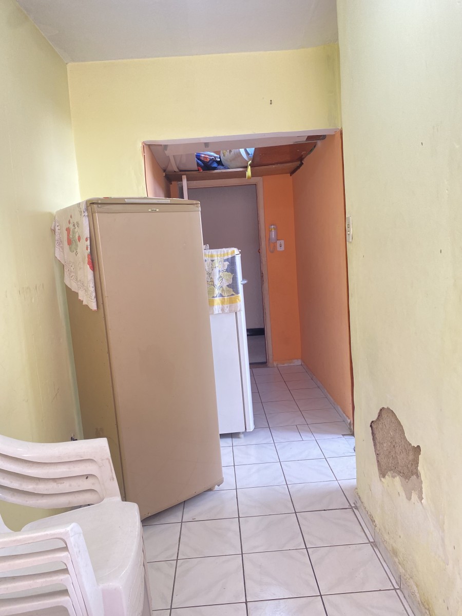 Apartamento Tipo Sala Living, Para Venda, Prédio de Frente Para o Mar, São Vicente, SP