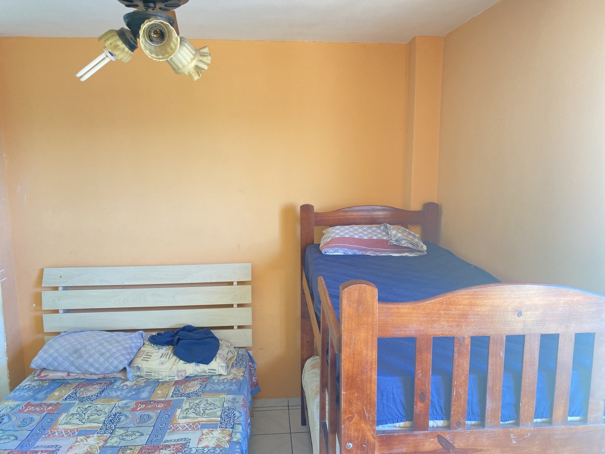 Apartamento Tipo Sala Living, Para Venda, Prédio de Frente Para o Mar, São Vicente, SP