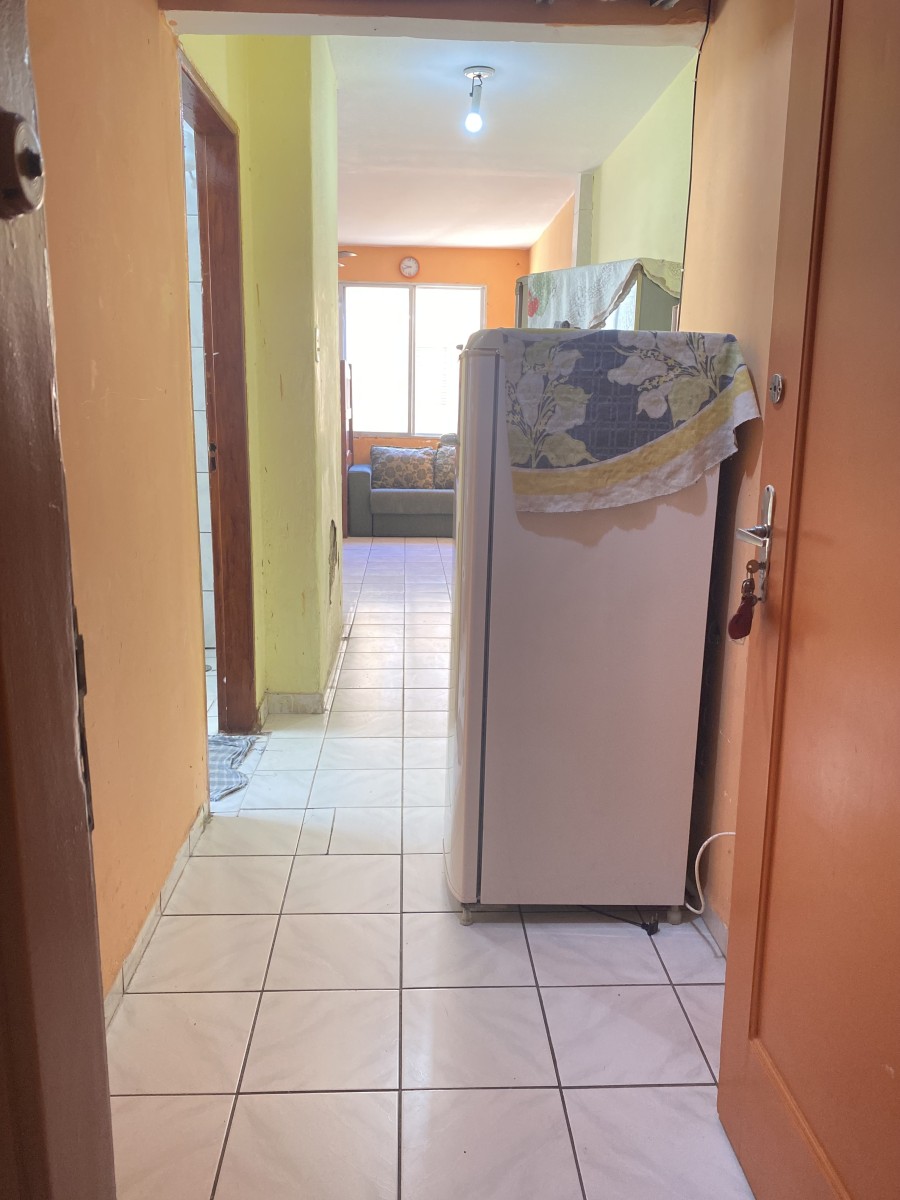 Apartamento Tipo Sala Living, Para Venda, Prédio de Frente Para o Mar, São Vicente, SP