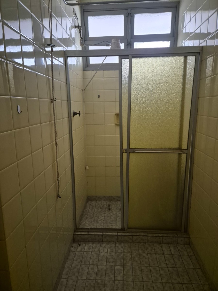 Apartamento à Venda, 1 Dormitório, Rua Saldanha da Gama, na Quadra da Praia dos Milionários, Itararé, São Vivente, SP