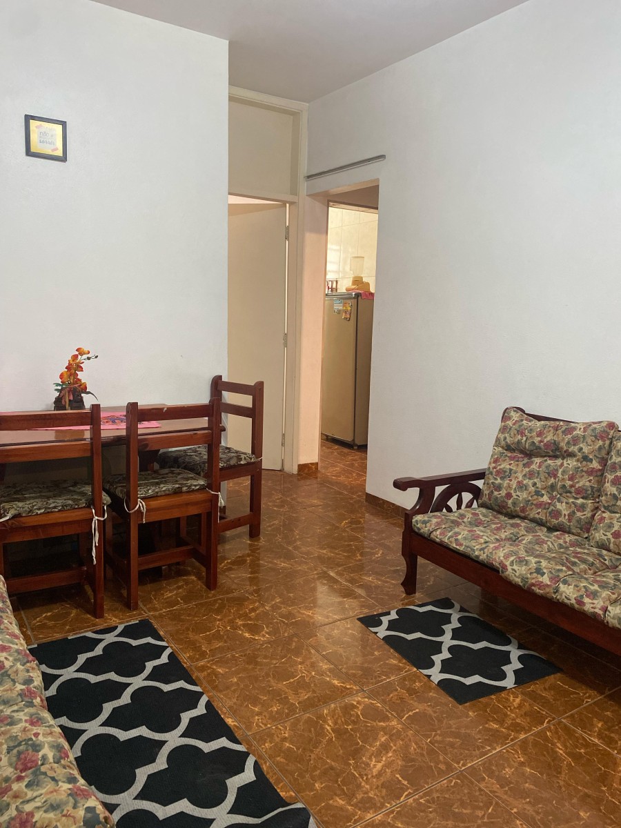 Alugado Rua Jacob Emmerich, Apto 106 Edificio Marati