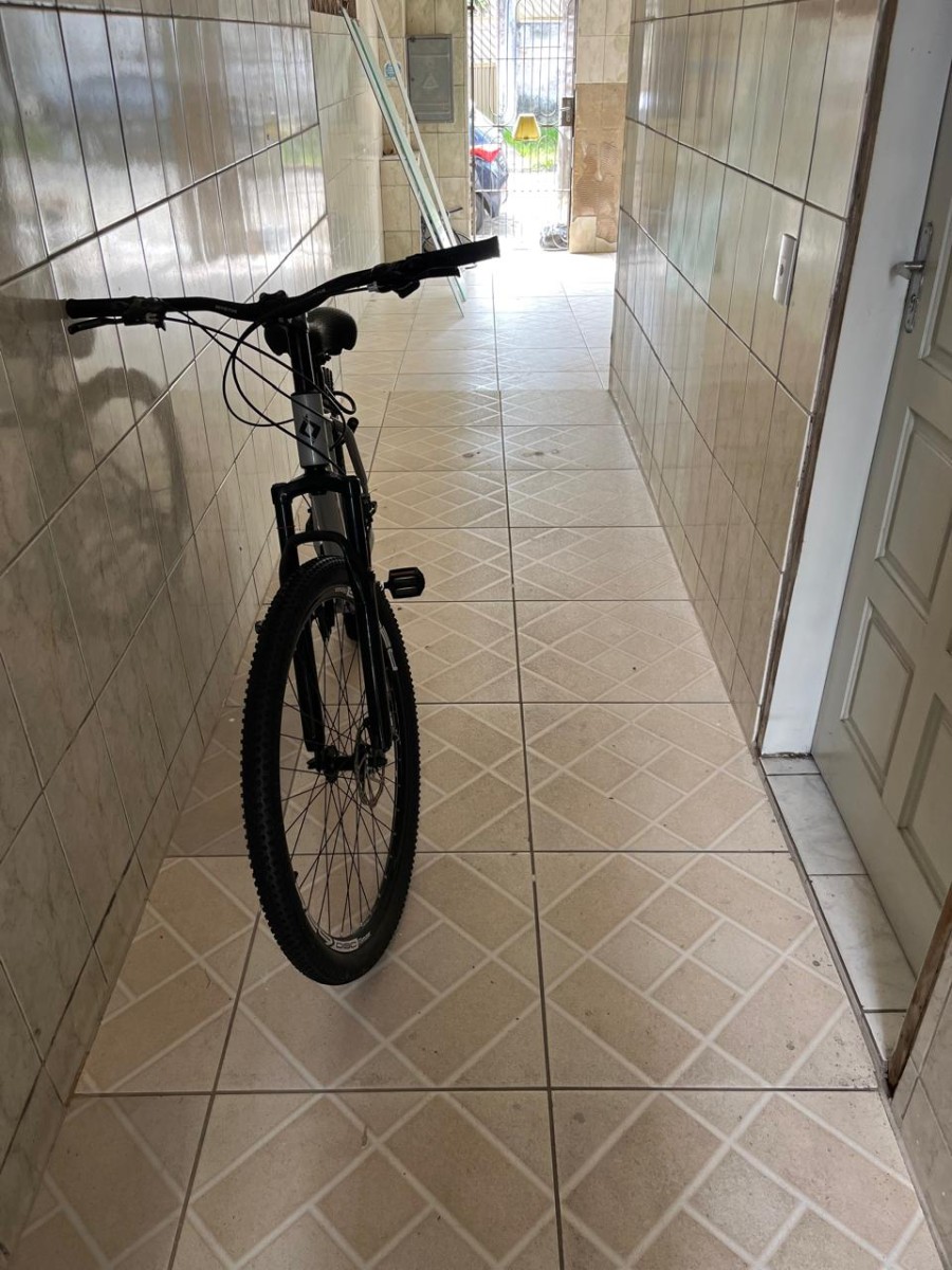 Casa à venda 3 dormitórios, com garagem em São Vicente SP