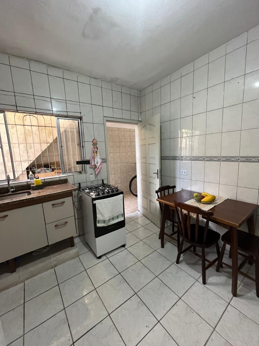 Casa à venda 3 dormitórios, com garagem em São Vicente SP