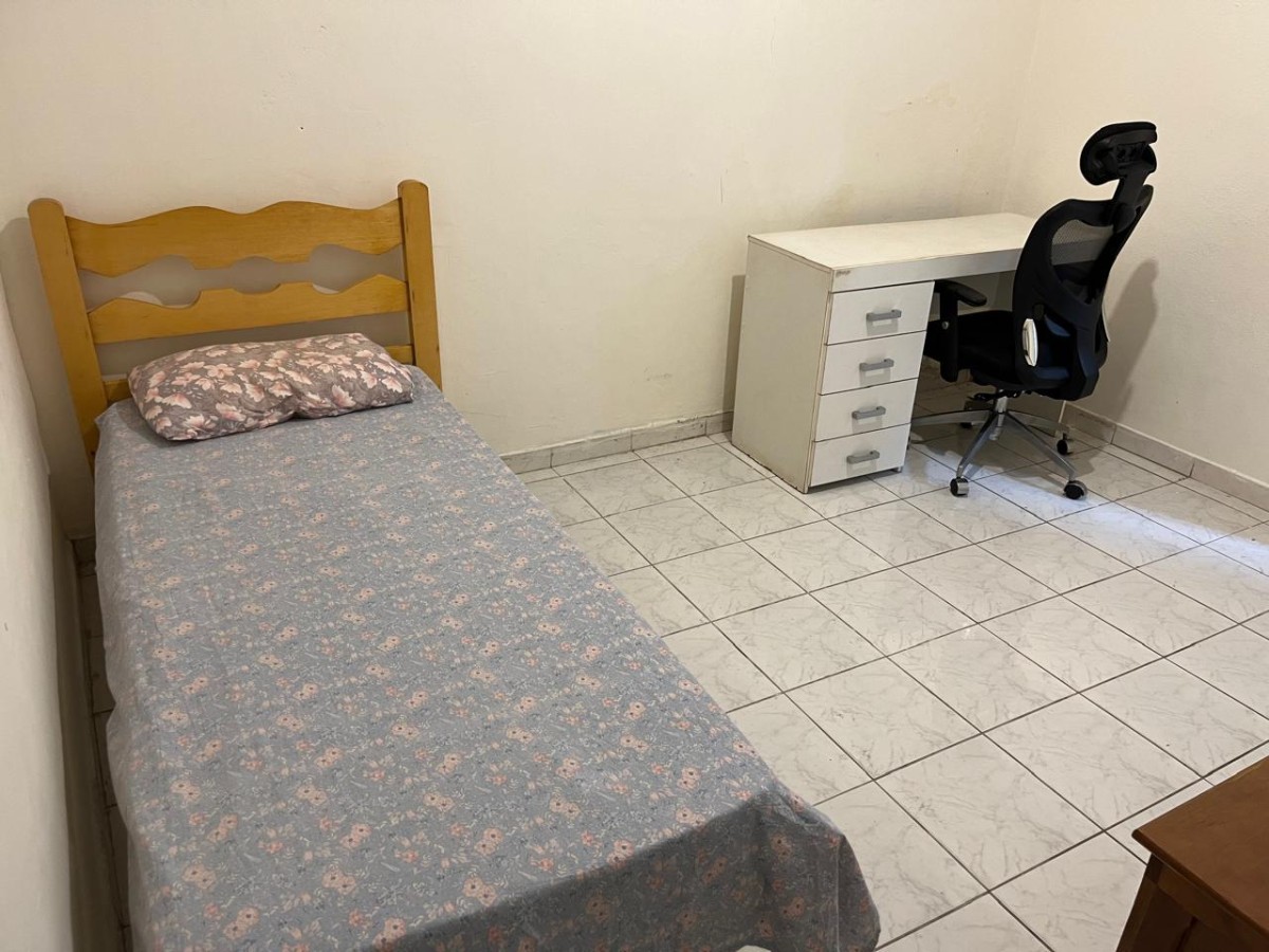 Casa à venda 3 dormitórios, com garagem em São Vicente SP