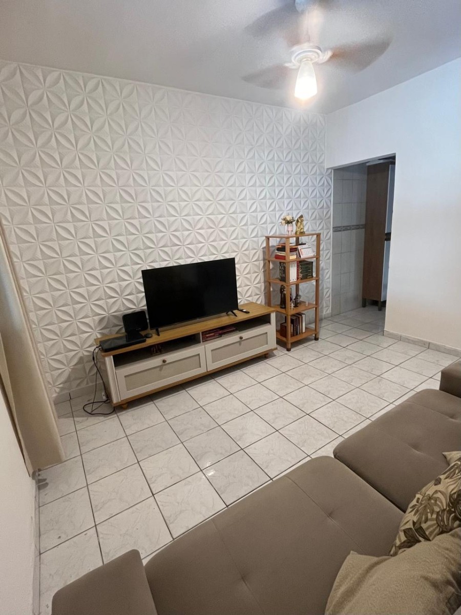 Casa à venda 3 dormitórios, com garagem em São Vicente SP