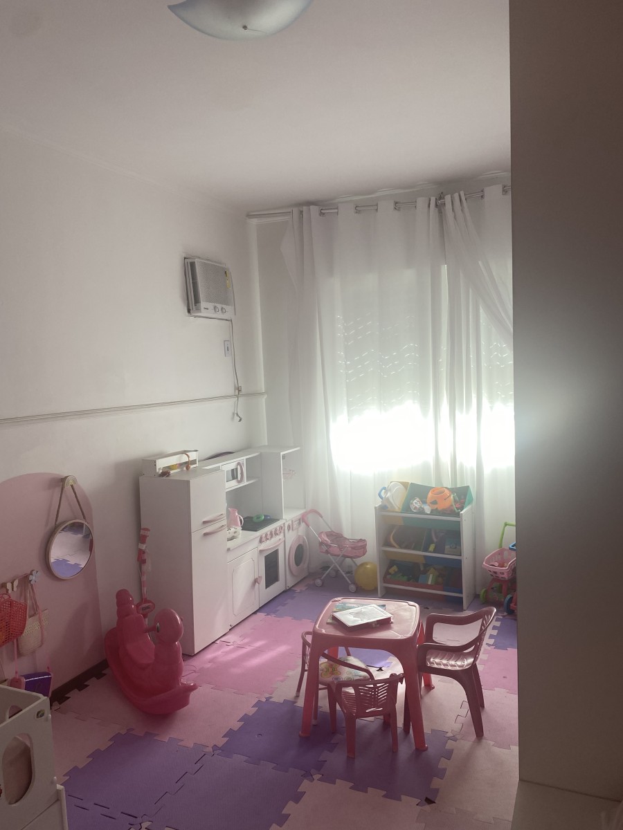 Apartamento à Venda, Com 2 Quartos, Garagem, ao Lado da Prefeitura, e do Shopping Brisamar, Centro São Vicente, SP