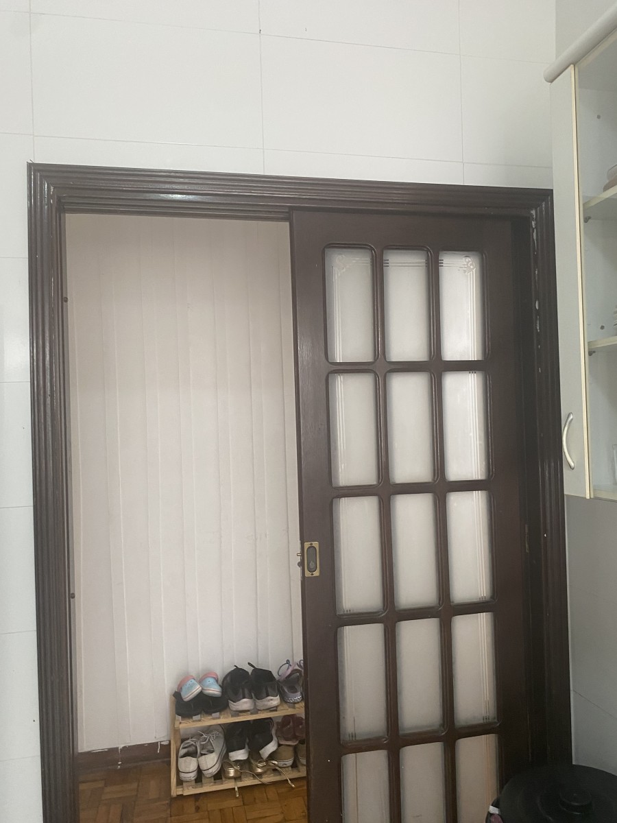 Apartamento à Venda, Com 2 Quartos, Garagem, ao Lado da Prefeitura, e do Shopping Brisamar, Centro São Vicente, SP