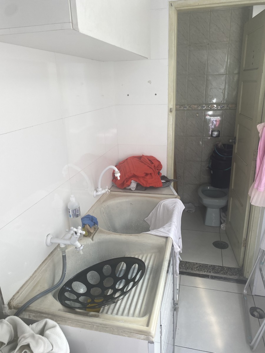 Apartamento à Venda, Com 2 Quartos, Garagem, ao Lado da Prefeitura, e do Shopping Brisamar, Centro São Vicente, SP