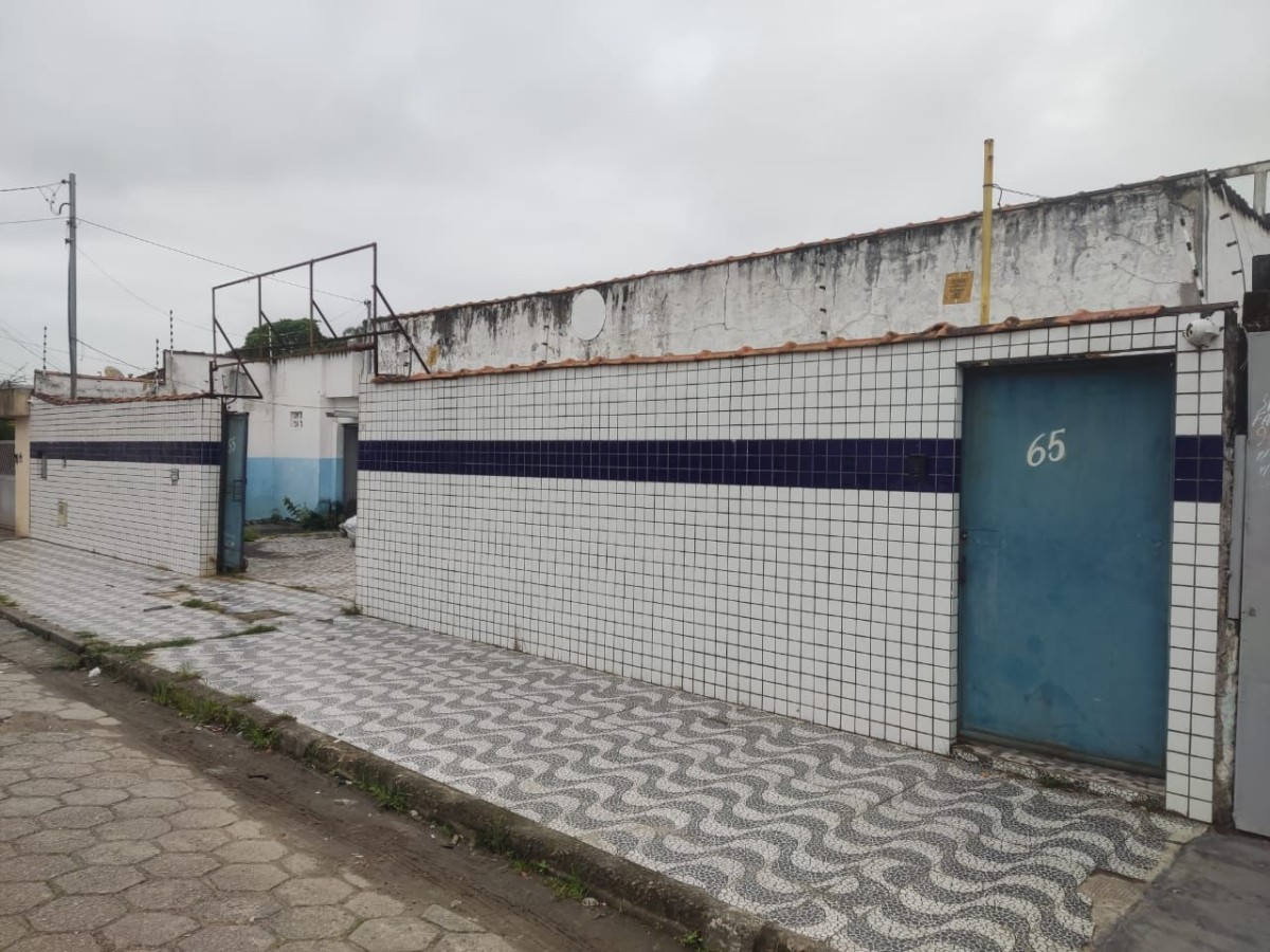 Terreno à Venda em São Vicente SP – 627 m², Ideal Para Galpão - no Bairro Catiapoã por R$ 852 Mil