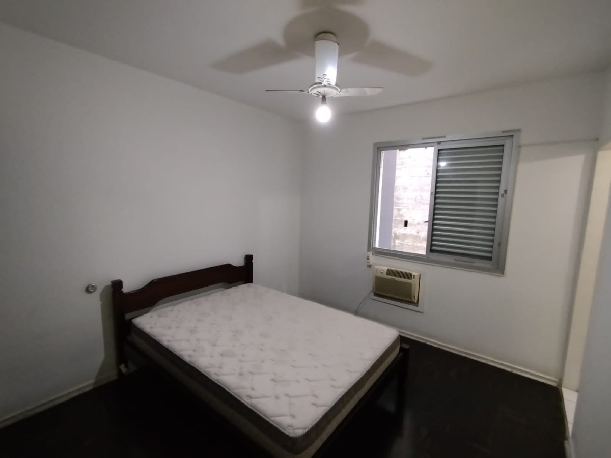 Apartamento à venda de 3 dormitórios com garagem em São Vicente SP