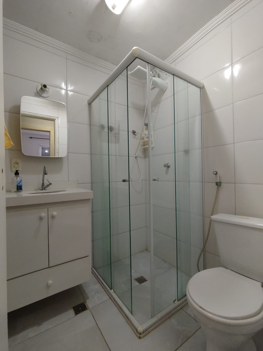 Apartamento à venda de 3 dormitórios com garagem em São Vicente SP