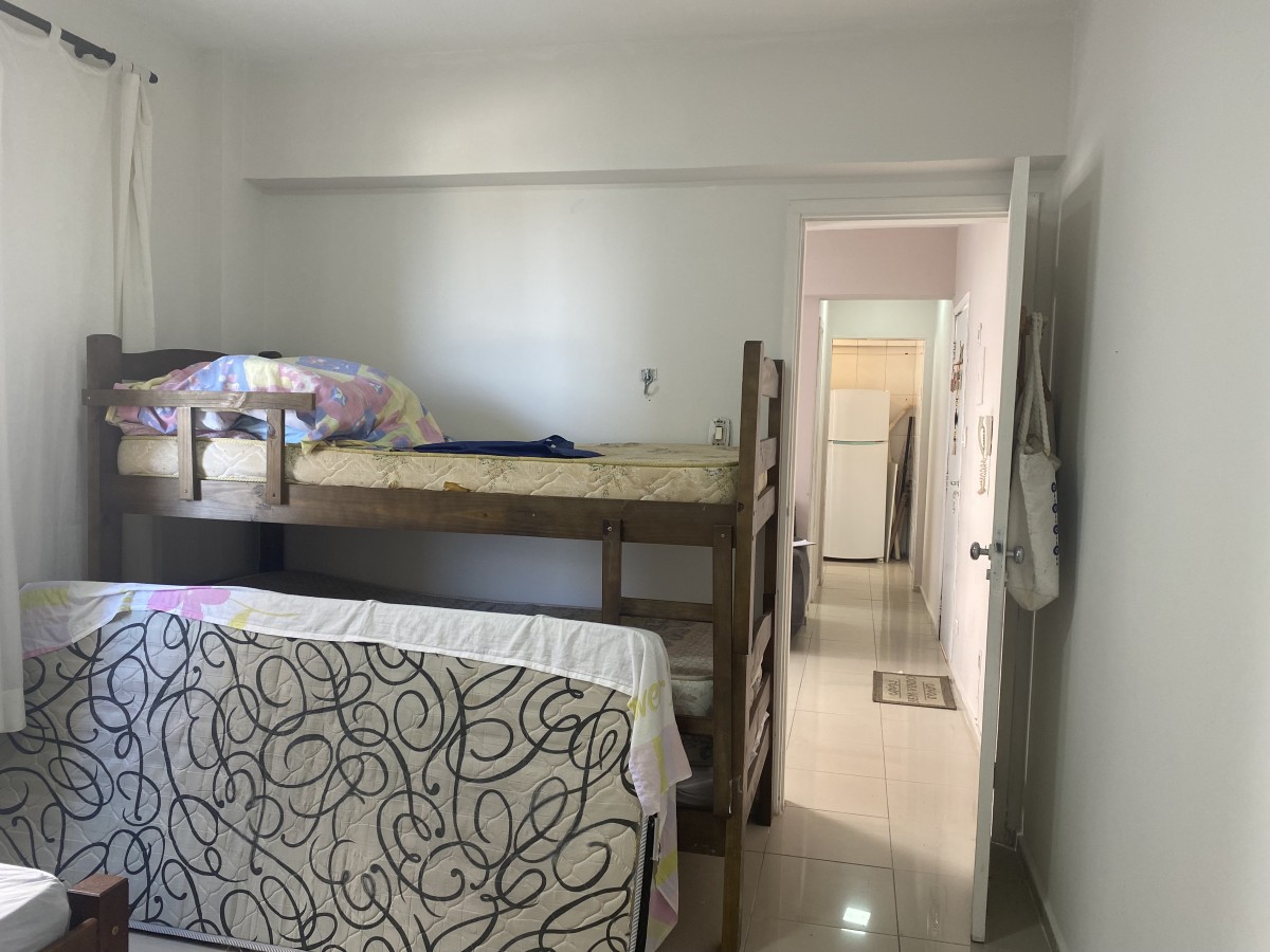 Apartamento à Venda – 1 Dormitório, Garagem, Frente para o Mar – Gonzaguinha, São Vicente-SP