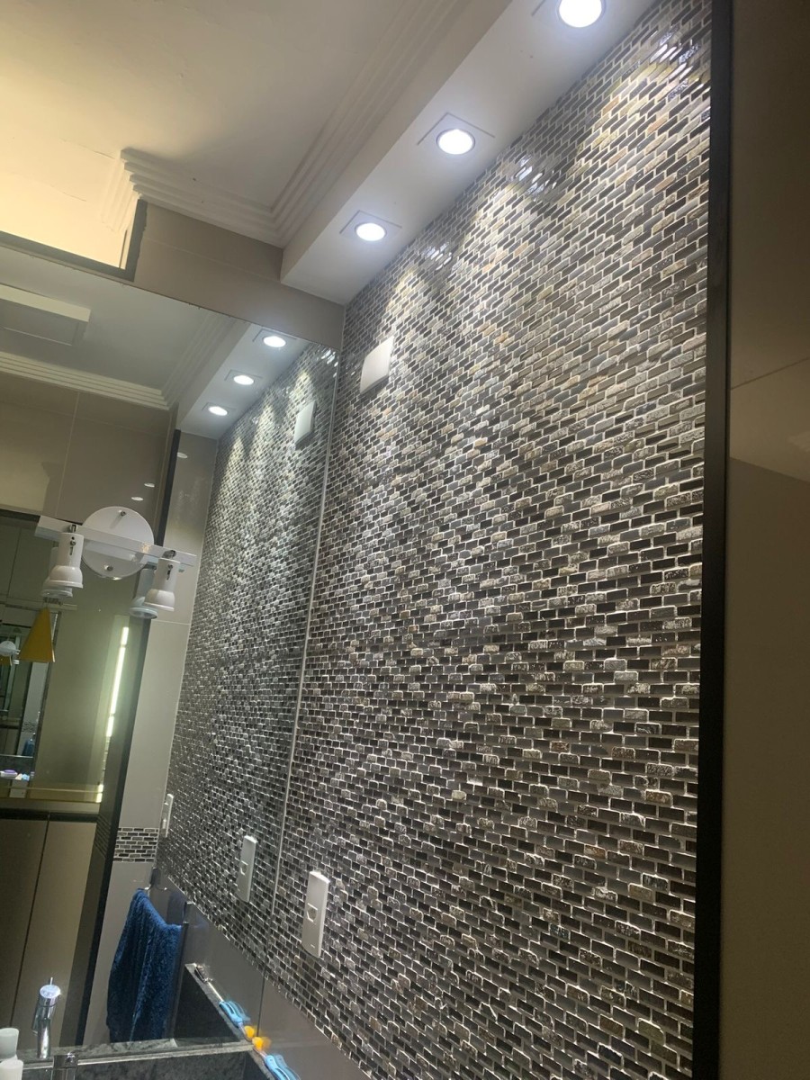 Apartamento à Venda no Gonzaga, Santos – Vista para o Mar.