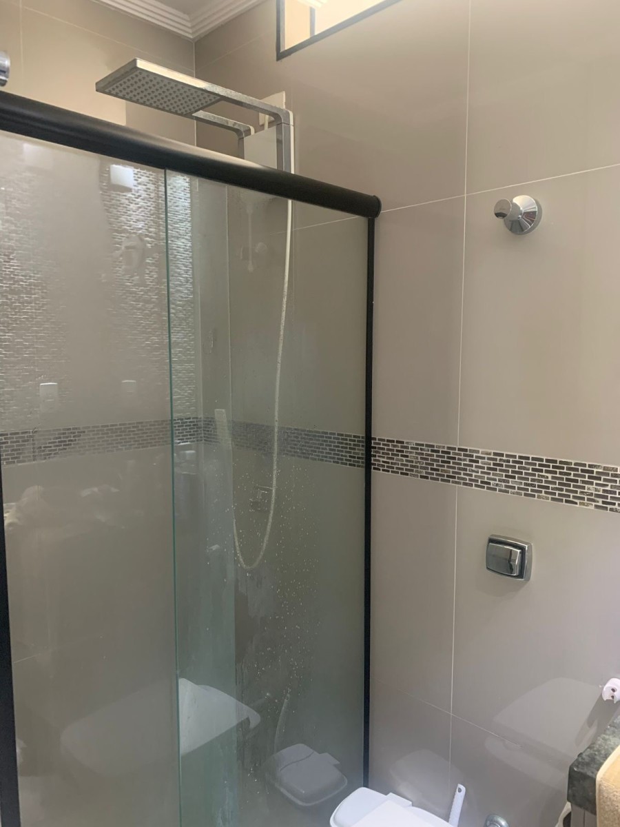 Apartamento à Venda no Gonzaga, Santos – Vista para o Mar.