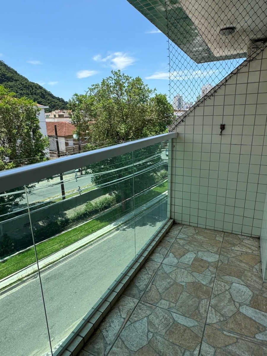 Apartamento à venda de 3 dormitórios com garagem em São Vicente SP.