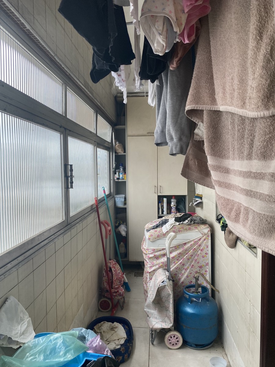 Apartamento Frente Mar 100m² – 2 Dorms, Suíte, Gar, Piscina, Praia do Gonzaguinha, São Vicente-SP