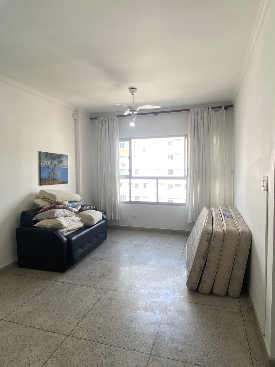 Apartamento à Venda em São Vicente – Localização Privilegiada!