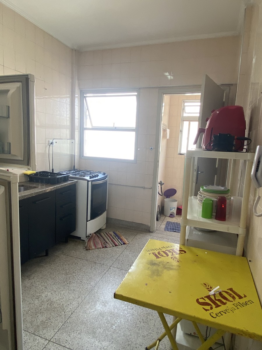 Apartamento à Venda em São Vicente – Localização Privilegiada!