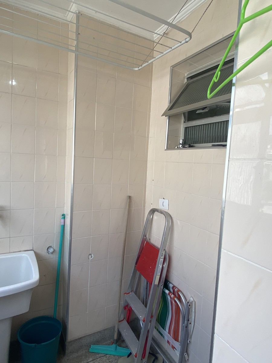 Apartamento à Venda em São Vicente – Localização Privilegiada!