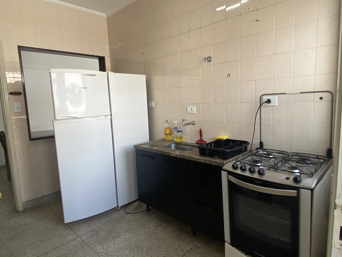 Apartamento à Venda em São Vicente – Localização Privilegiada!