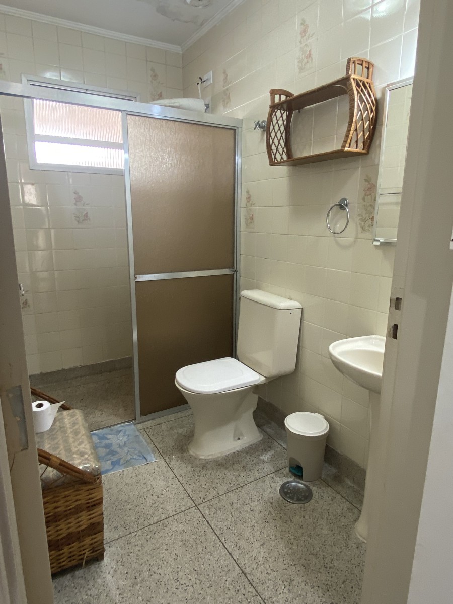 Apartamento à Venda em São Vicente – Localização Privilegiada!