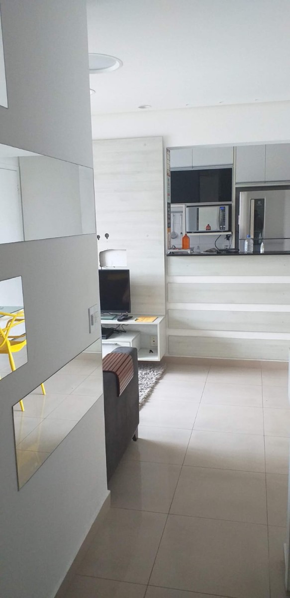 Apartamento à Venda de 2 Dormitórios, Edifício Vila de São Vicente, Lazer Completo e Gar, Gonzaguinha - São Vicente/SP.