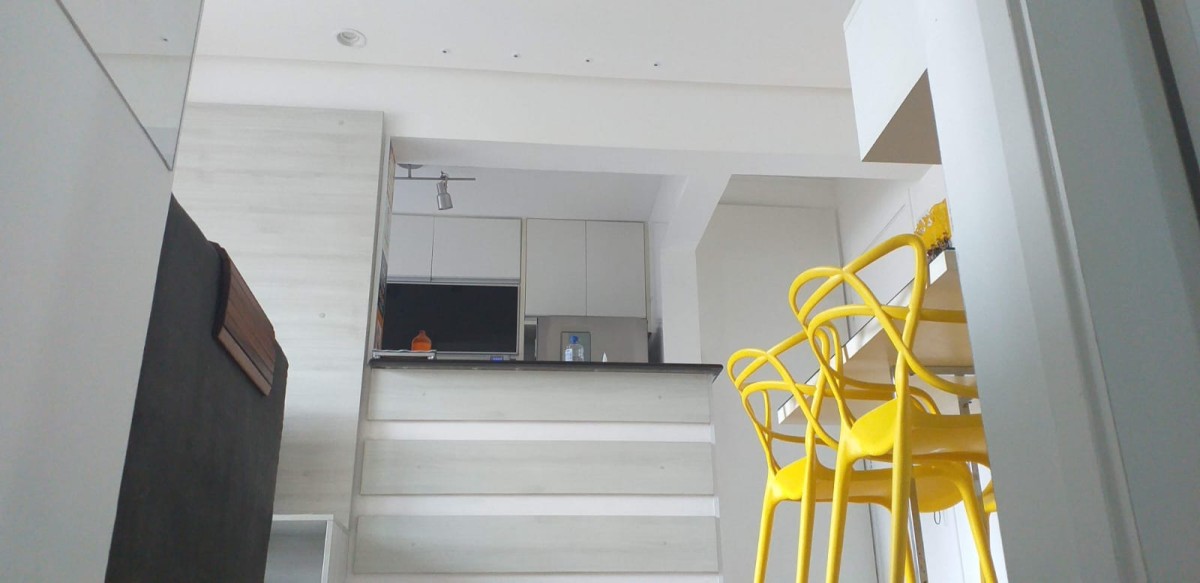 Apartamento à Venda de 2 Dormitórios, Edifício Vila de São Vicente, Lazer Completo e Gar, Gonzaguinha - São Vicente/SP.