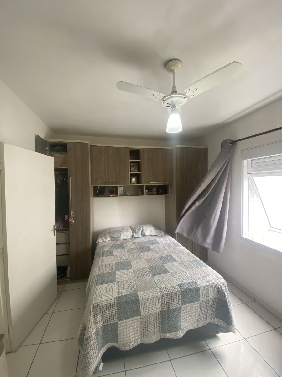 Apartamento à Venda com 1 Dormitório e Garagem – 50m da Praia do Gonzaguinha, São Vicente-SP