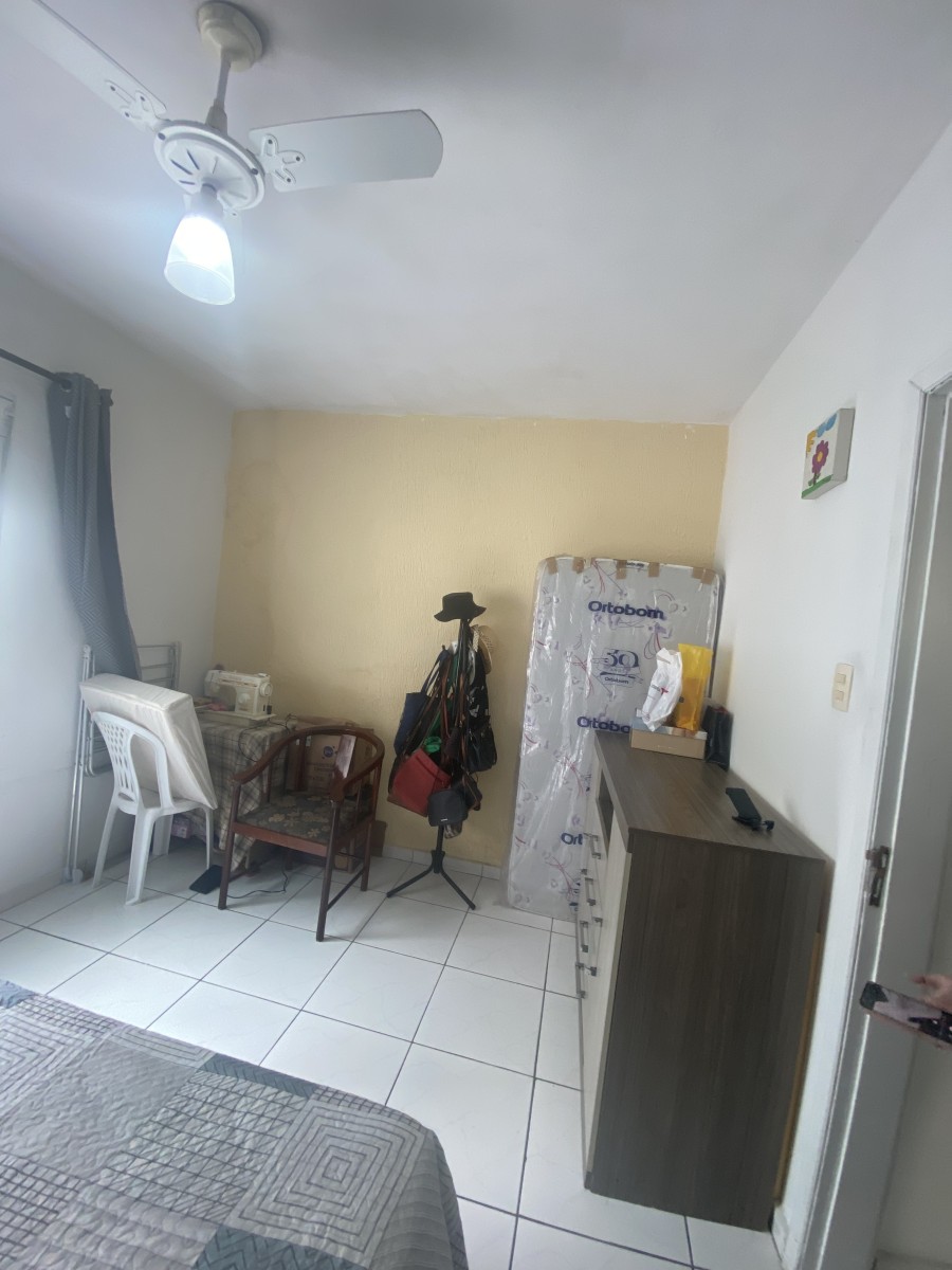 Apartamento à Venda com 1 Dormitório e Garagem – 50m da Praia do Gonzaguinha, São Vicente-SP