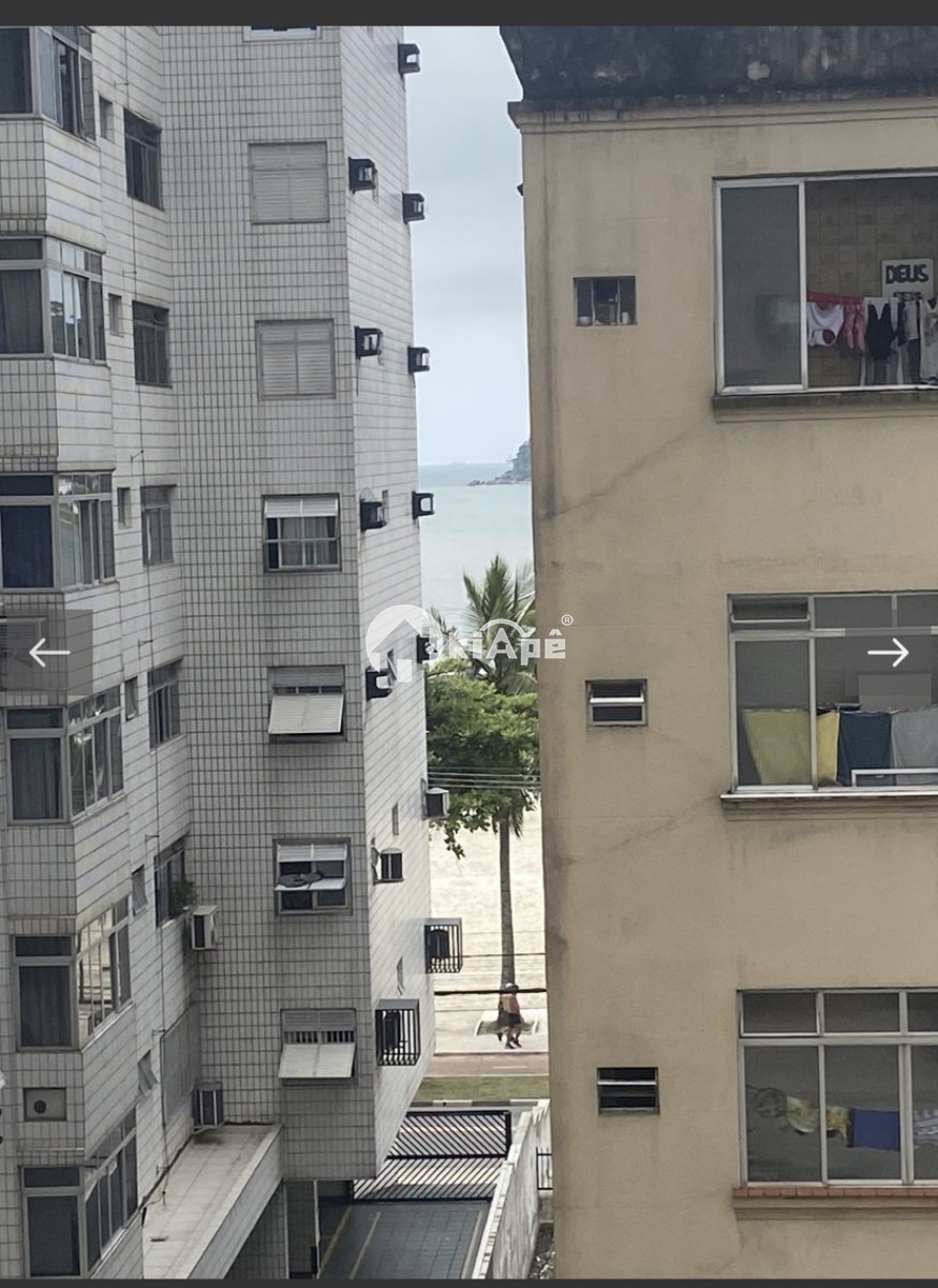 Apartamento à Venda com 1 Dormitório e Garagem – 50m da Praia do Gonzaguinha, São Vicente-SP