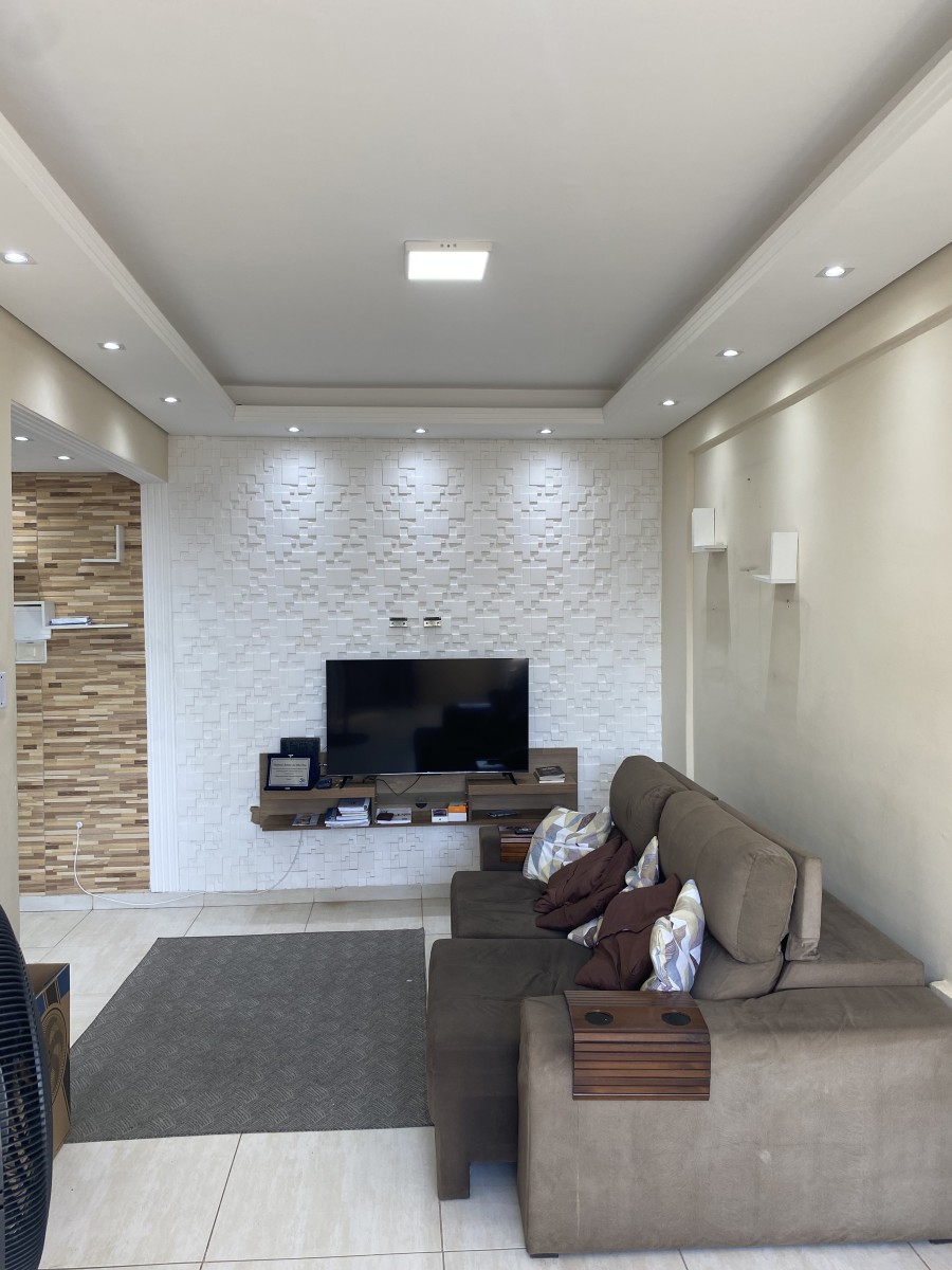 Apartamento à Venda com 1 Dormitório,  com  Garagem, no Bairro da Boa Vista, São Vicente, SP