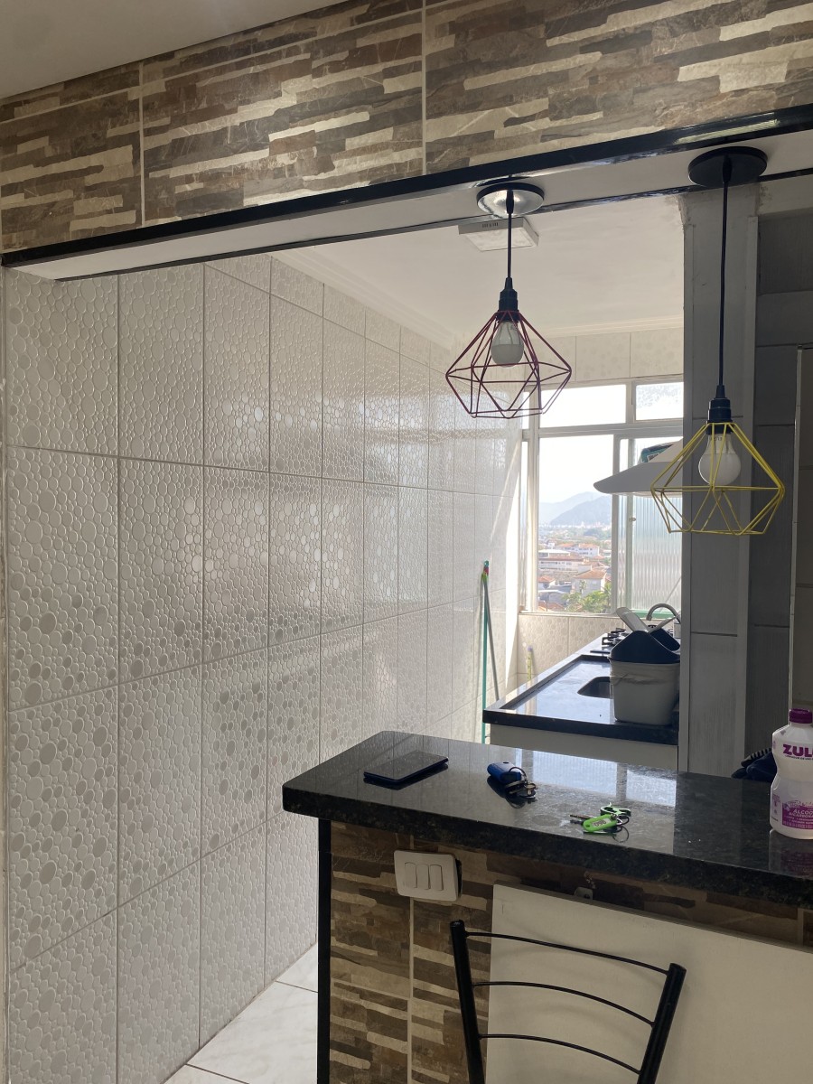 Apartamento à Venda com 1 Dormitório,  com  Garagem, no Bairro da Boa Vista, São Vicente, SP