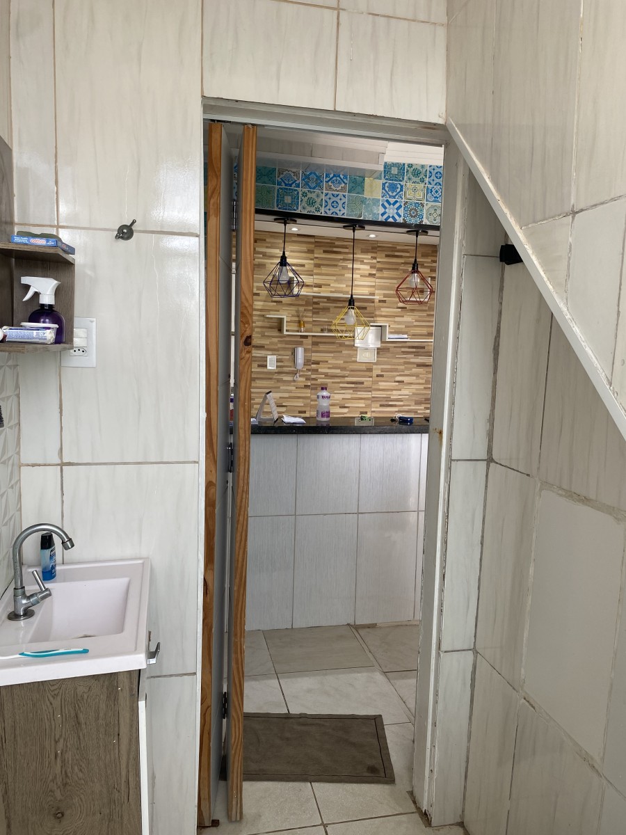Apartamento à Venda com 1 Dormitório,  com  Garagem, no Bairro da Boa Vista, São Vicente, SP