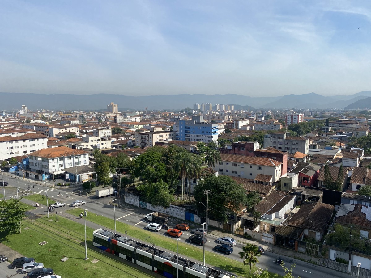 Apartamento à Venda com 1 Dormitório,  com  Garagem, no Bairro da Boa Vista, São Vicente, SP