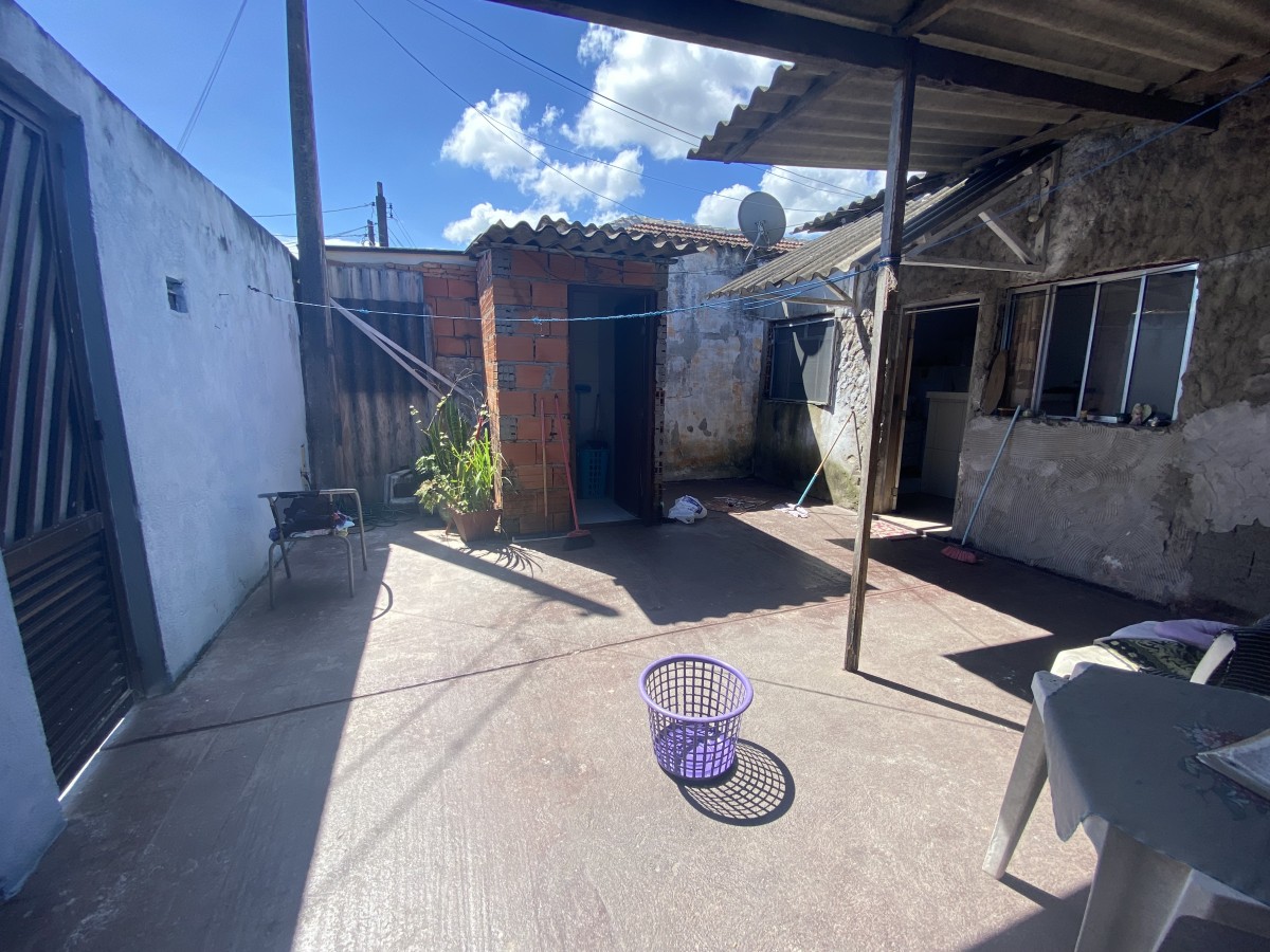 Casa à Venda com 3 Dormitórios no Bairro Castelo – Santos - SP