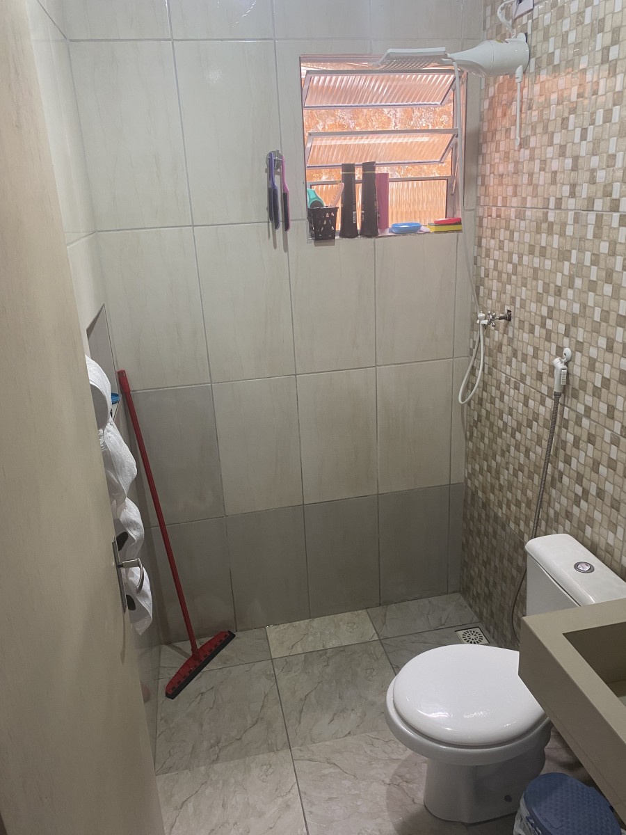 Casa à Venda com 3 Dormitórios no Bairro Castelo – Santos - SP