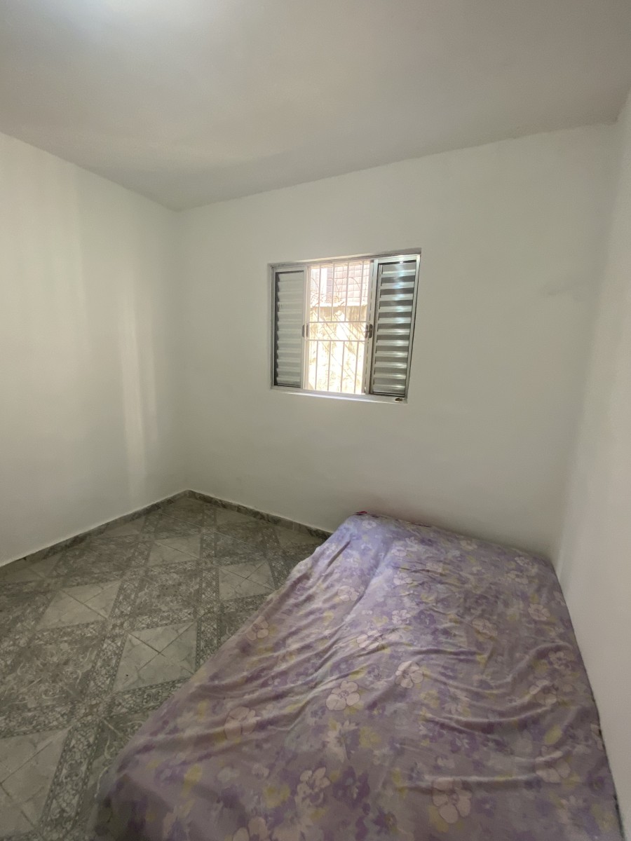 Apartamento à Venda no Coração de Santos - SP – Térreo com Garagem e 2 Quartos! - Macuco