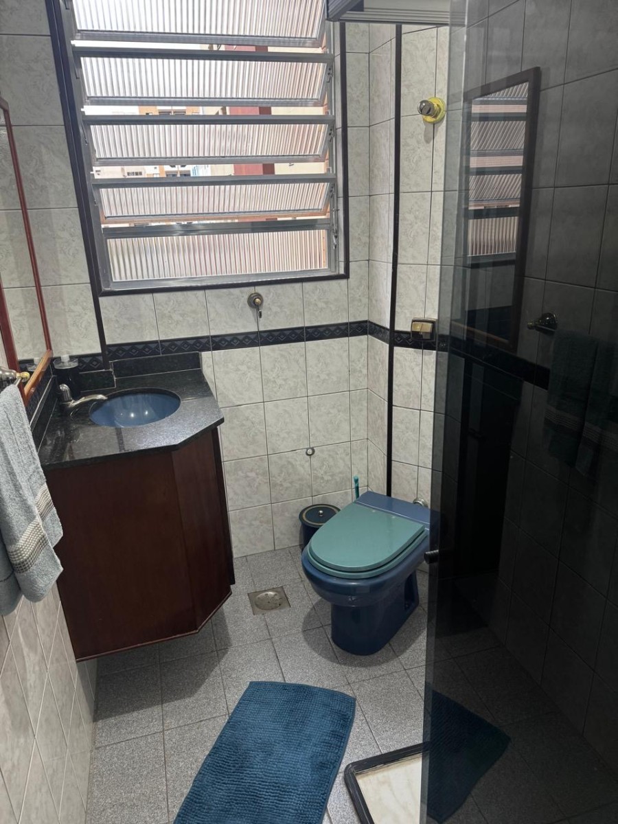 Apartamento à Venda na Praia do Gonzaguinha – 1 Dormitório Mobiliado Prédio Frente ao Mar