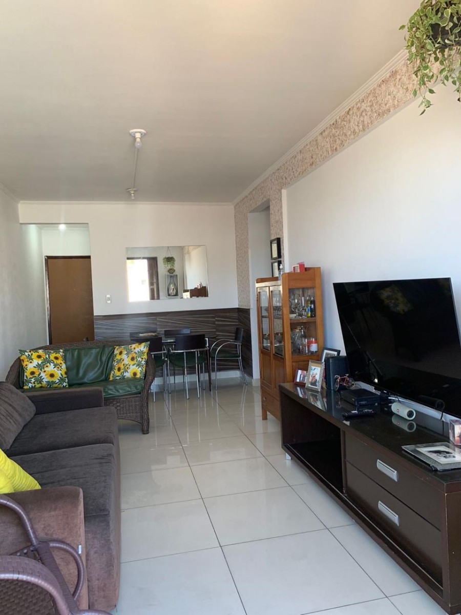 Apartamento à Venda, 3 Quartos, Sacada, Reformado na Rua Jacob Emmerick – São Vicente-SP