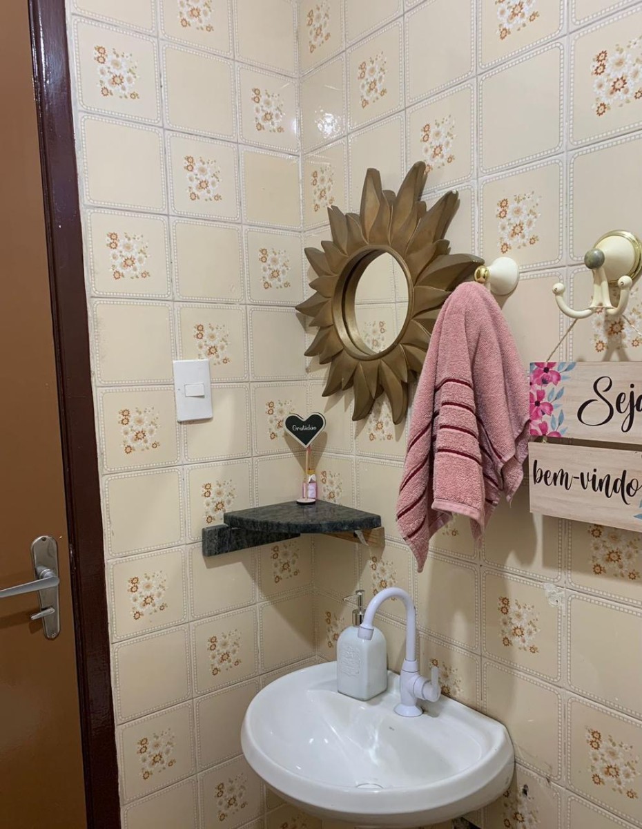 Apartamento à Venda, 3 Quartos, Sacada, Reformado na Rua Jacob Emmerick – São Vicente-SP