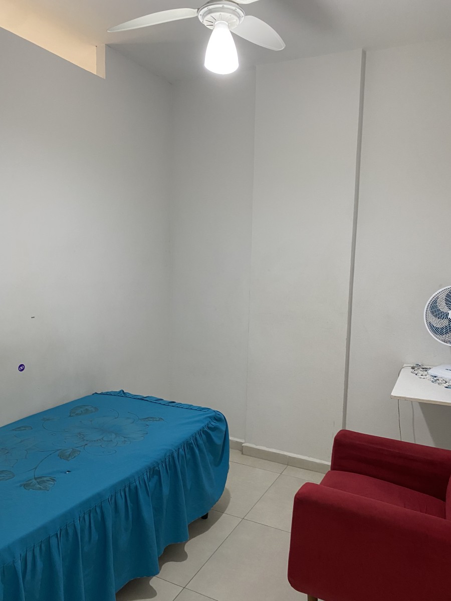 ALUGA-SE PARA TEMPORADA 2 DORMITÓRIOS A 100 METROS DA PRAIA DO GONZAGUINHA SÃO VICENTE/SP