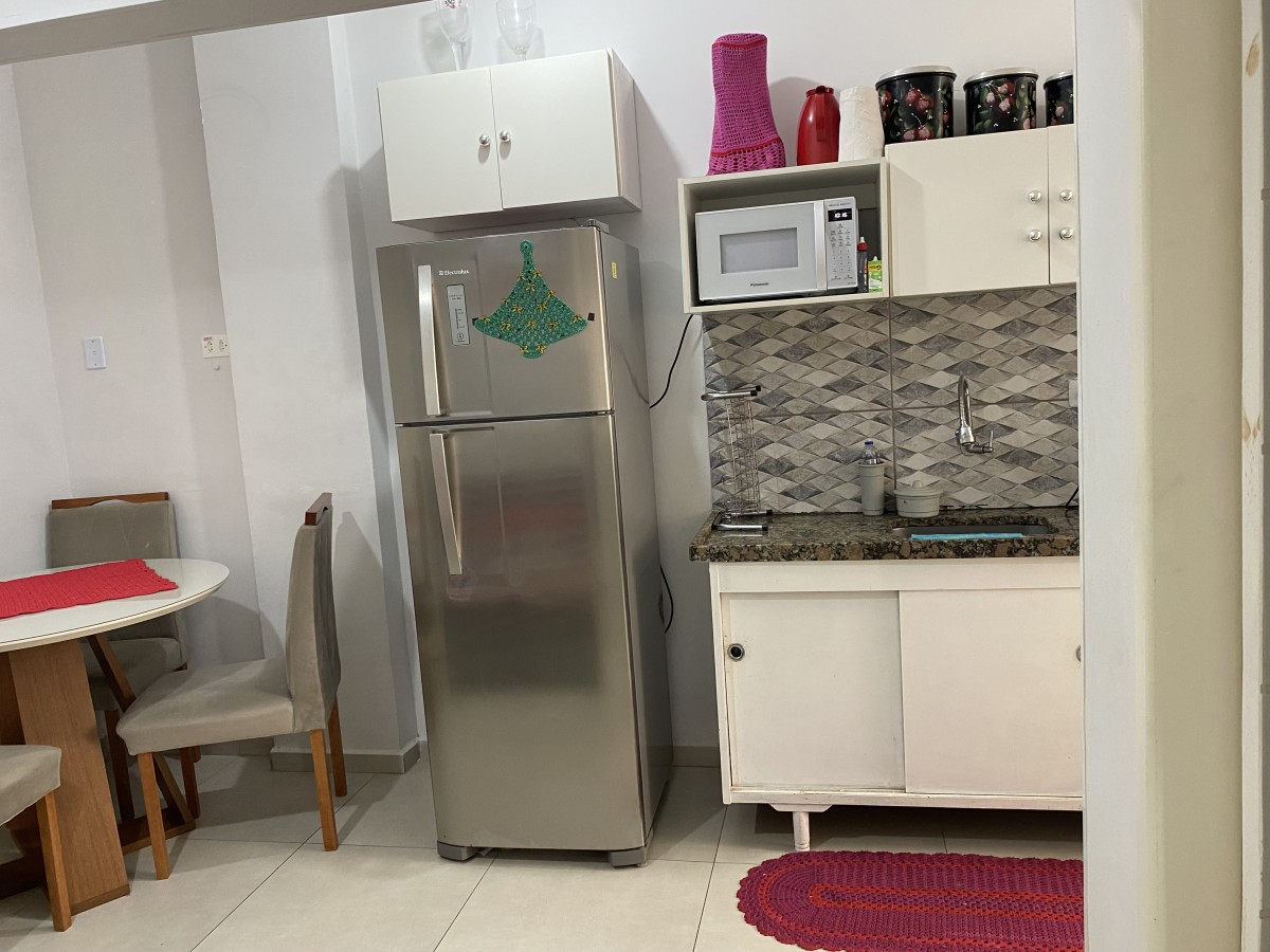 ALUGA-SE PARA TEMPORADA 2 DORMITÓRIOS A 100 METROS DA PRAIA DO GONZAGUINHA SÃO VICENTE/SP