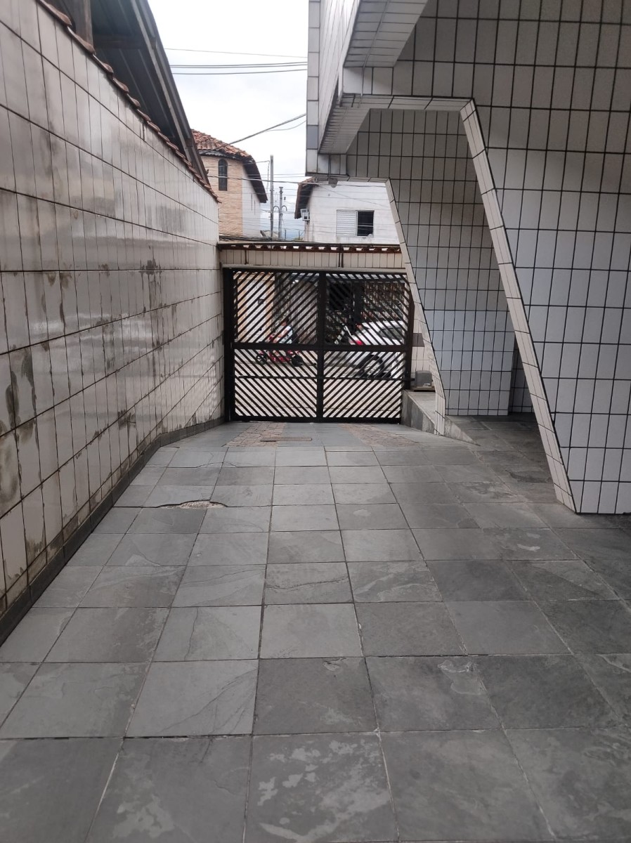 Apartamento Térreo, à Venda,  Parque São Vicente – com 2 Quartos, Vaga de Garagem, Barato, Cidade de São Vicente-sp