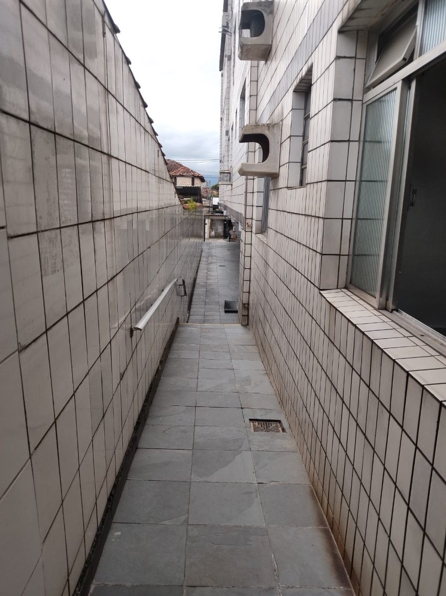 Apartamento Térreo, à Venda,  Parque São Vicente – com 2 Quartos, Vaga de Garagem, Barato, Cidade de São Vicente-sp