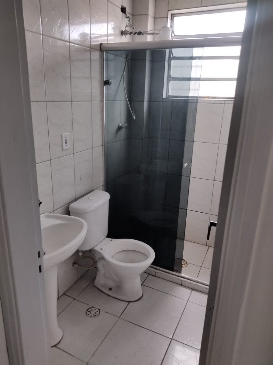 Apartamento Térreo, à Venda,  Parque São Vicente – com 2 Quartos, Vaga de Garagem, Barato, Cidade de São Vicente-sp