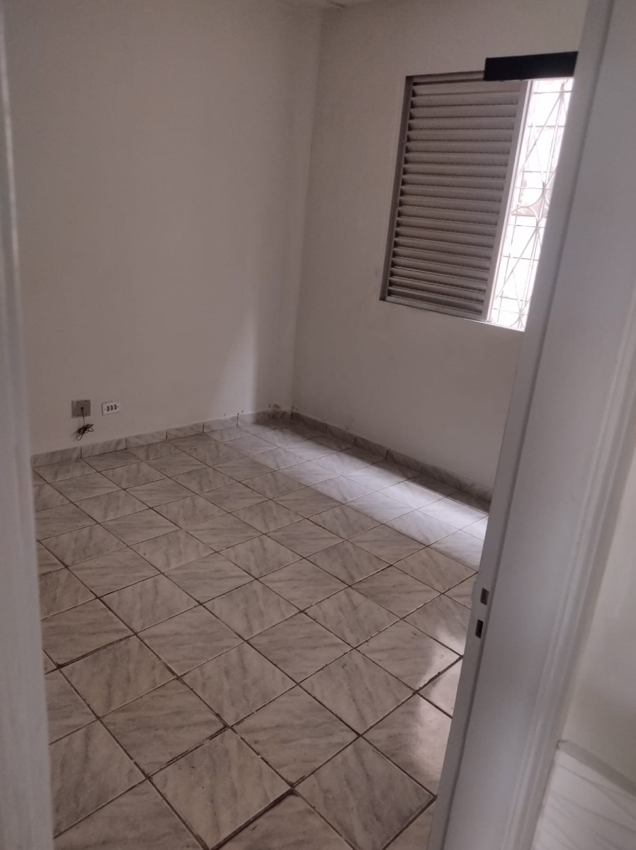 Apartamento Térreo, à Venda,  Parque São Vicente – com 2 Quartos, Vaga de Garagem, Barato, Cidade de São Vicente-sp