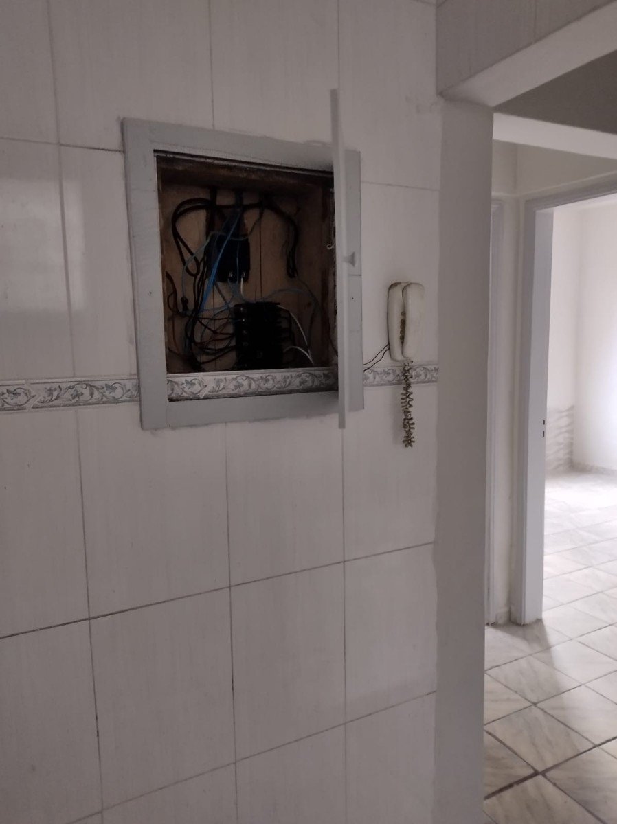 Apartamento Térreo, à Venda,  Parque São Vicente – com 2 Quartos, Vaga de Garagem, Barato, Cidade de São Vicente-sp